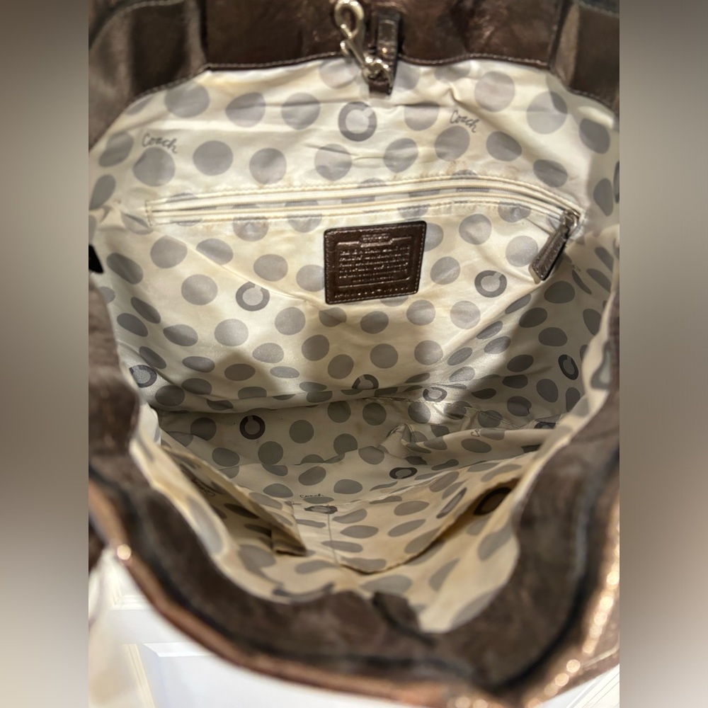 COACH TOTE **RARE** - Picture 8 of 11